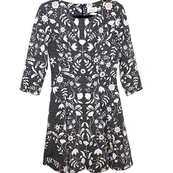 EILZA J Fit and Flare Floral Long Sleeve Dress - Picture 1 of 10